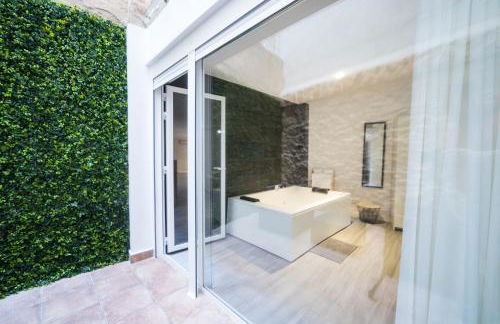 Moonkey - Apartamento mediterráneo con jacuzzi y luz natural - Photo 11