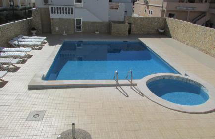 Apartamento - 2 a 4 Pessoas- Piscina - Foto 32