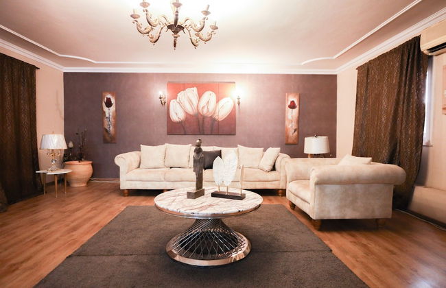 Angel Amber Kiss 2BR Apt - Photo 28