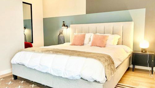 Beautiful One Bedroom Apartment With View of City - Foto 3