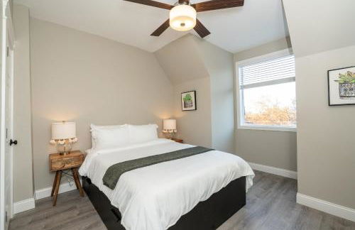 Historic Haven | JZ Vacation Rentals - Foto 30