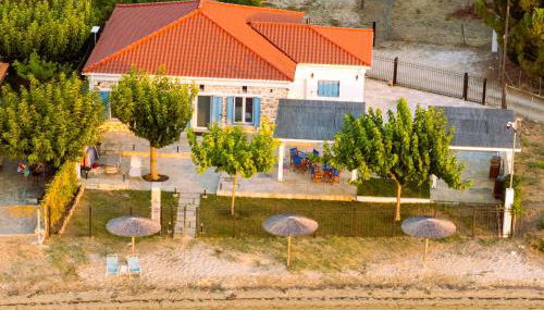 Bluevera sandy beachfront villa-Aidipsos bay - Foto 1