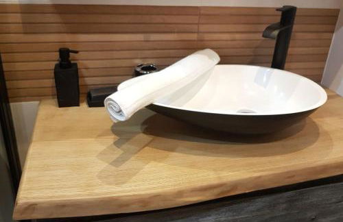 Magnifique Apt à deux pas du lac et près du centre - Foto 2