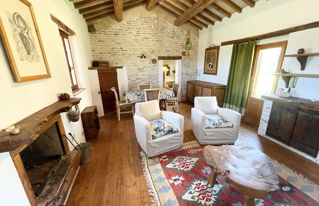 Spoleto Tranquilita Sleeps 20 With Wifi Pool Yoga Studio Gardens and Views - Photo 30