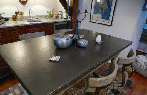 The Historic Jesse Buel Farmhouse w Heated Pool - Foto 41