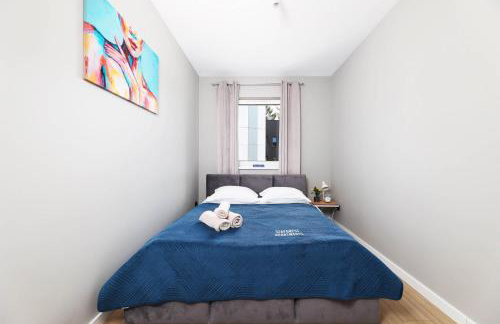 Apartament Wesoła by Stay&Rest - nowoczesność w centrum z balkonem - Photo 12