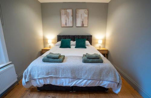 4 Bedroom Winchester Town House, central, parking - Foto 34