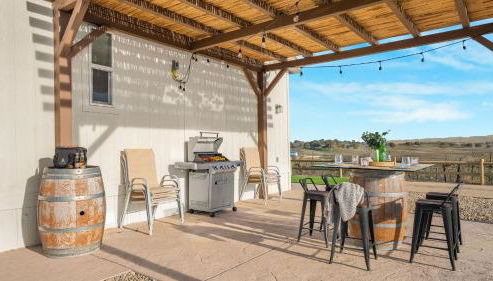 Bombay Chardonnay by AvantStay Modern Paso Home Pavilion Dining and Vineyard Views - Foto 3, Other