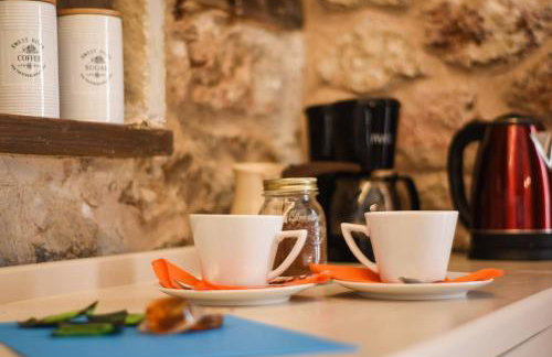 Secluded Mountain Refuge - Theonimfi Paradise Gem - Foto 18