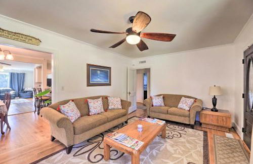 Convenient Jacksonville Home with Yard and Patio! - Foto 4