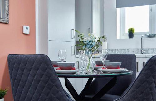 Sleek Gem of London -2 Bedroom Apartment with Parking - Foto 7