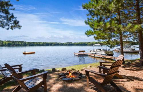 Whispering Waters Bayview Resort Cabin 4 - Foto 27