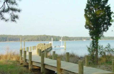 Chesapeake Waterfront - 7BR 5BA - Beach Pool Dock - Foto 49