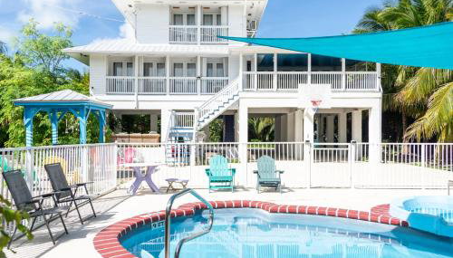 Beachfront • Heated Pool • Hot Tub • Oceanview - Foto 1