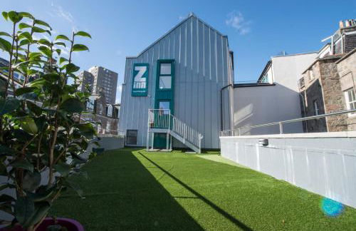 Zinn Apartments - City Centre - Photo 23