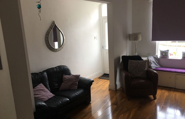 Churchendcottage-2br-sleeps4-petsok-parking - Foto 11