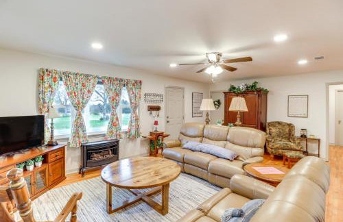 Historic Greers Ferry Home Less Than 2 Mi to Shiloh Marina - Foto 1