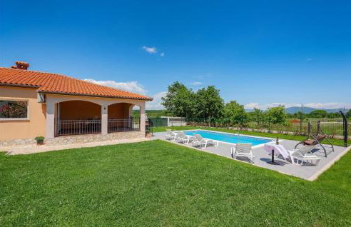 Beautiful Home In Labin - Photo 21