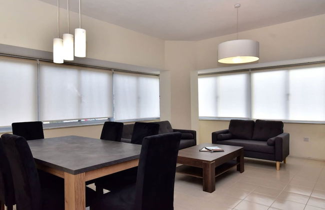 Sea View Spacious 2 Bedroom Central Apartment - Foto 9