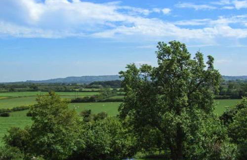Cotswold View - Photo 10