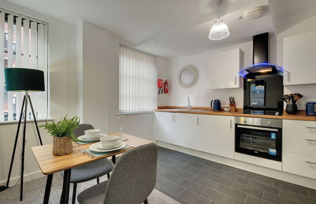 Charltons Bonds Apartments - By Week2Week - Foto 22