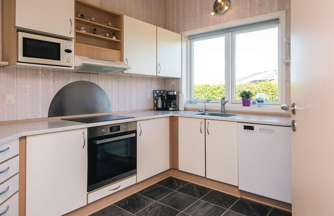 Pleasing Holiday Home in Haderslev near Sea - Photo 11