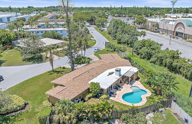 Paradise Palace 4 Bedroom Home by RedAwning - Foto 53