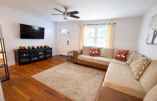 Charming 3 BDRM in Charlotte - 1 mile to Uptown - Foto 2