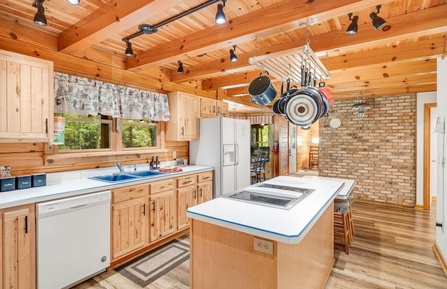 Twin Creeks Lodge by Avantstay 33 Acre Retreat - Foto 14