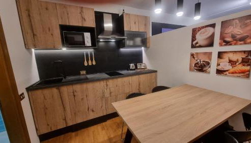 Studio Apartment Ariston in centro a Cortina - Foto 2, stove, minibar