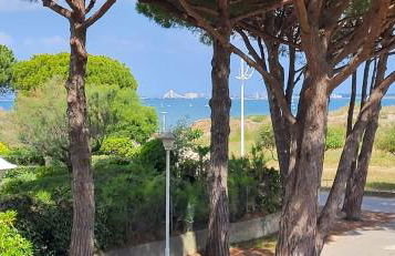 Une Escale en bord de Plage avec piscine et jardins - Photo 6