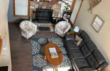 Camelback Private Home located behind Waterpark & Ski Lift - Foto 70