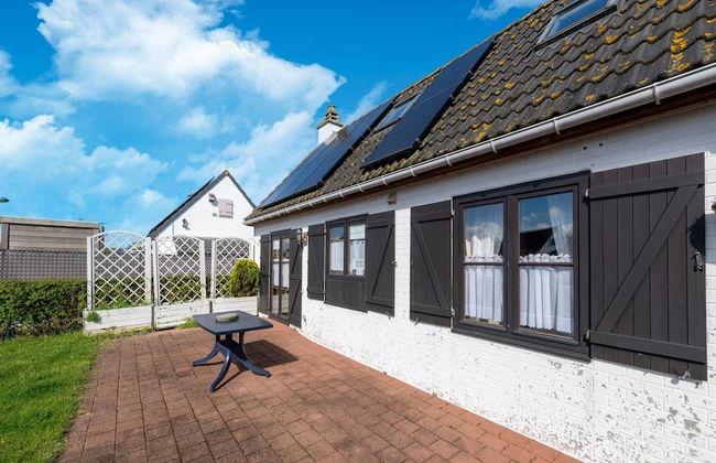 Holiday Home Near Marina With Pool - Photo 15