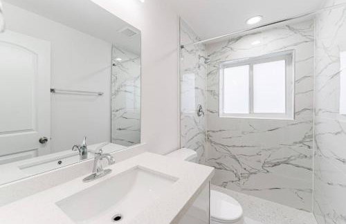 Waterfront Getaway | Pool, Hot Tub & Gym - Photo 37