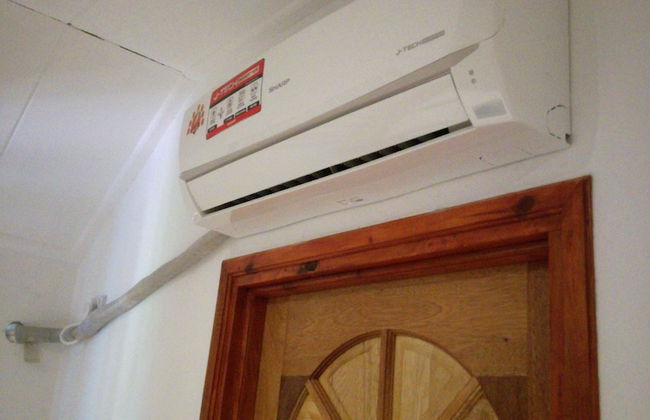 Lucy's guesthouse - Photo 25