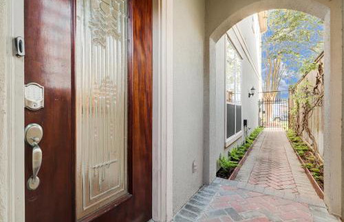 Spacious & Intimate Townhome near TMC/NRG Stadium/Rice Village - Foto 19
