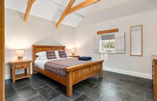 Beudy Howel - beautiful barn conversion with fire pit, close to beaches - Photo 6