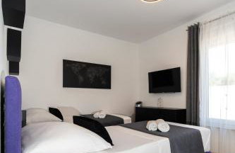 Villa ARIA with a private heated pool - Foto 45