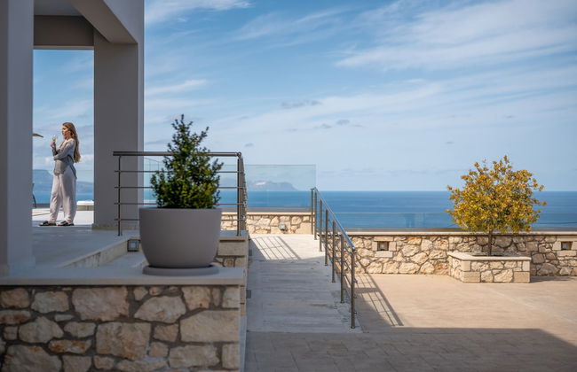 Villa Atyfia - With Private Pool - Photo 16