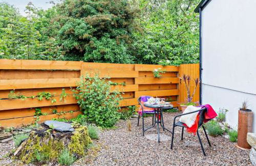 Tiptoe Barn - Photo 7