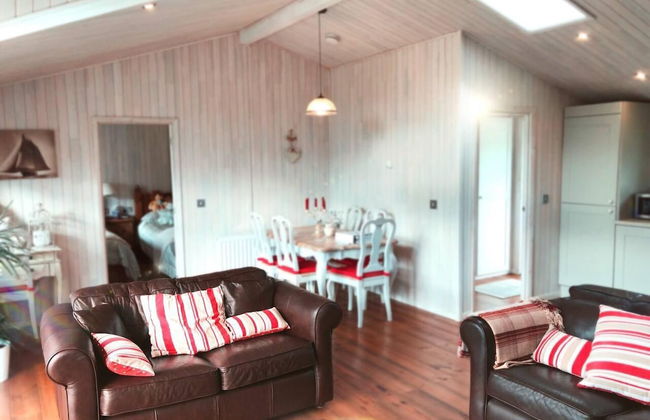 Holiday Lettings Beech Lodge - Stunning 6-bed King - Foto 21