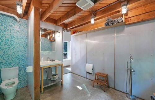 Guemes Island Road Modern Home - Foto 21