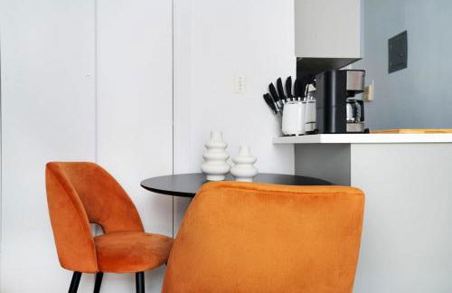 74-3C New Studio in Prime UWS - GYM In Building - Foto 15