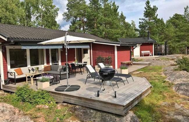 7 Person Holiday Home in Djurhamn - Foto 1
