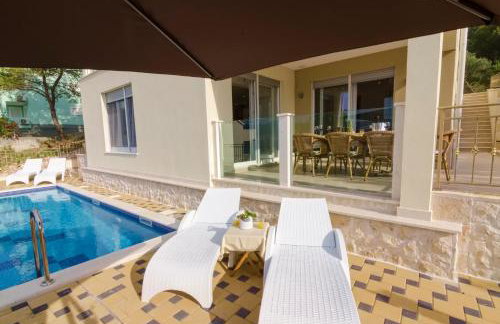 Luxury Villa Star Lights Trogir - heated pool, hot tub, gym, billiard - Foto 21