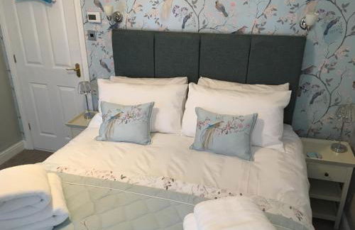 Assembly View - two bedroomed apartment with parking permit in Ludlow Town Centre - Photo 6