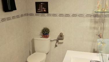 Chalet adosado entre playas - Foto 5