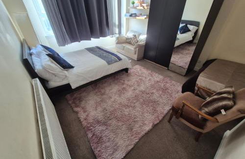 Cosy and Bright 3-bedroom flat - Foto 44