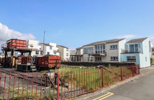 1 South Snowdon Wharf - Photo 26