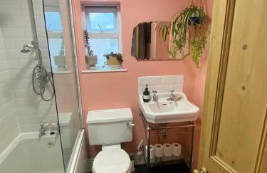 Cardiff - Home from Home - Foto 12